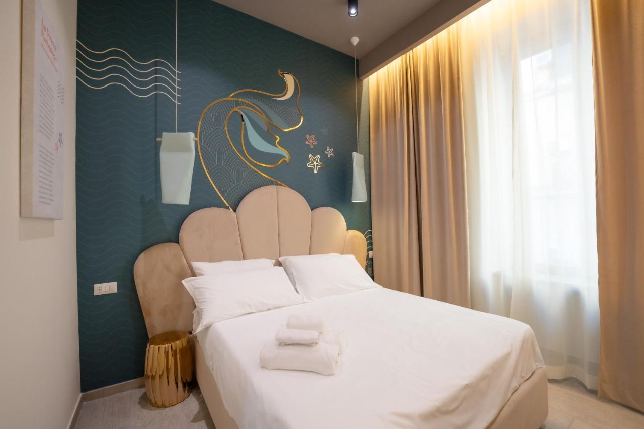 Piezz' E Sole Hotel Napels Buitenkant foto