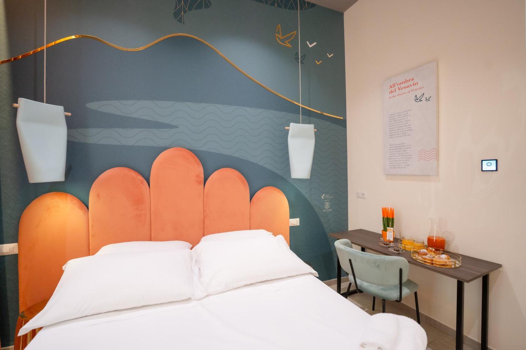 Piezz' E Sole Hotel Napels Buitenkant foto